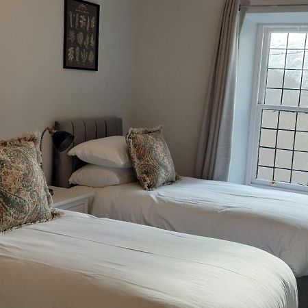 The Black Horse Inn Сеттл Экстерьер фото