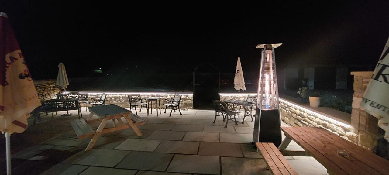 The Black Horse Inn Сеттл Экстерьер фото
