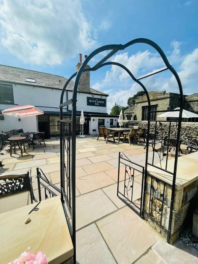 The Black Horse Inn Сеттл Экстерьер фото